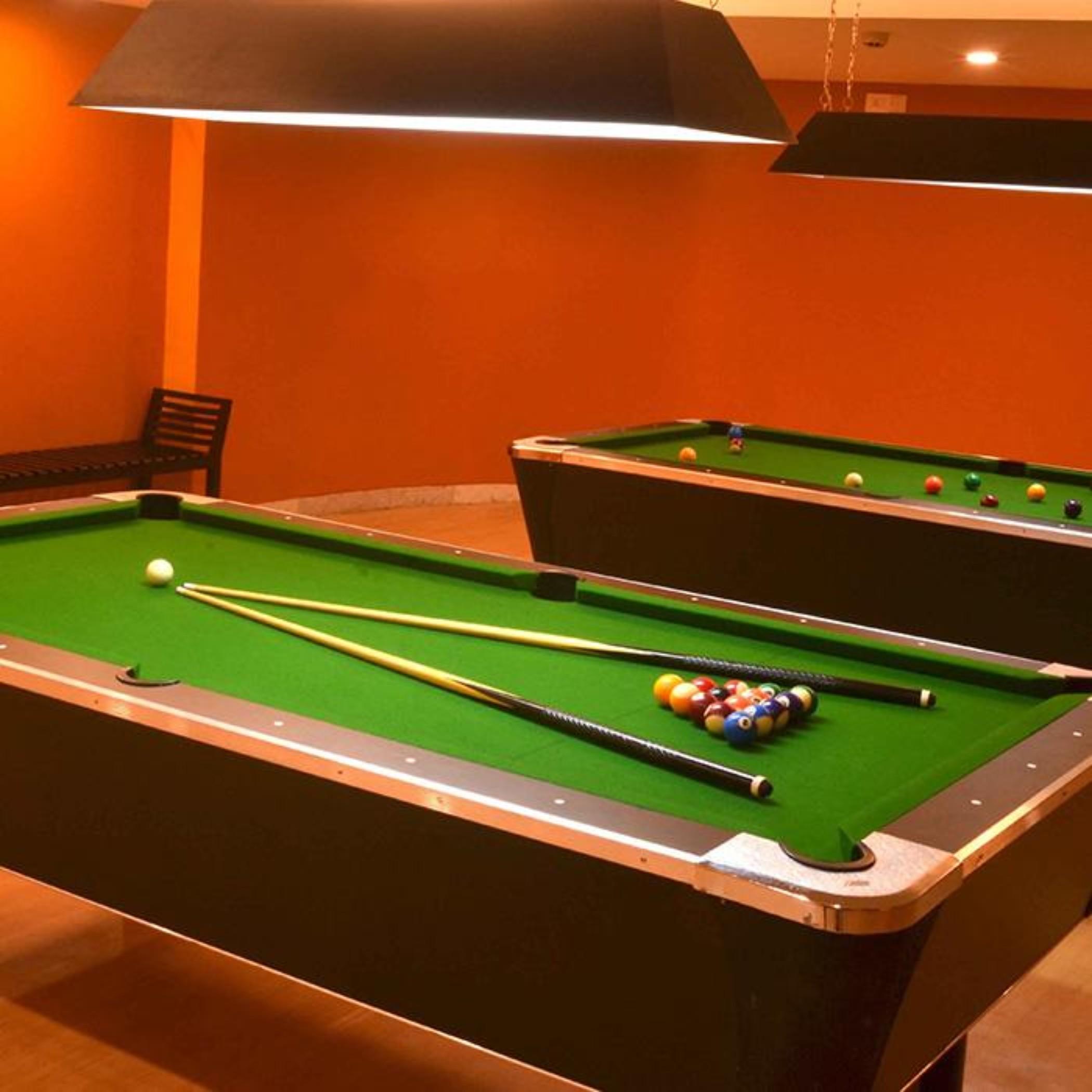 Club Emerald Mumbai Dış mekan fotoğraf