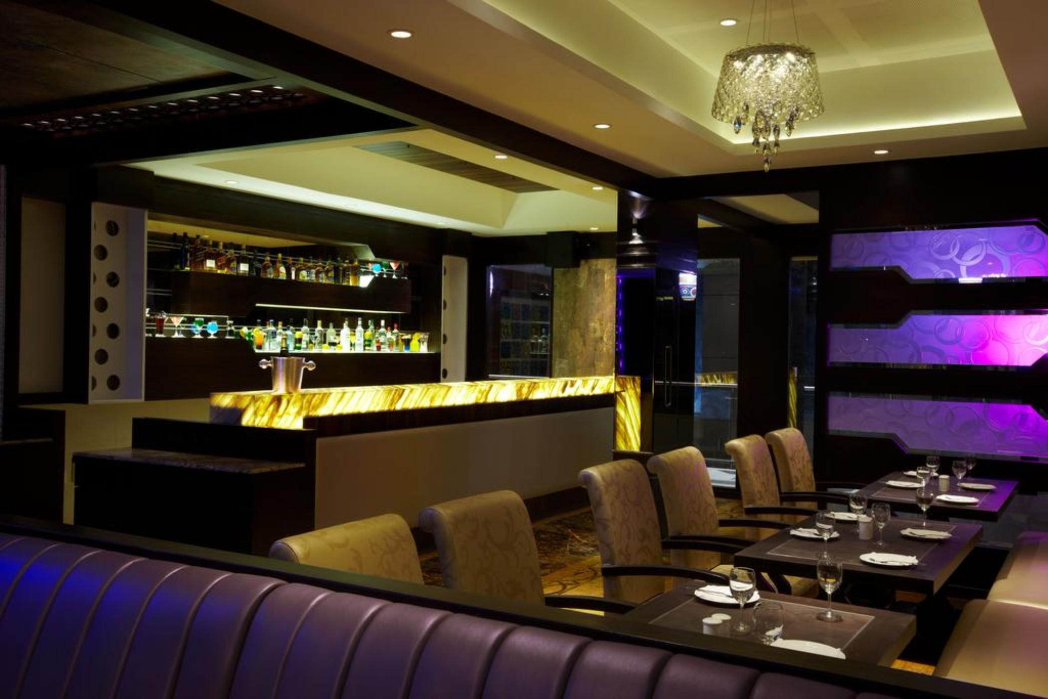 Club Emerald Mumbai Dış mekan fotoğraf